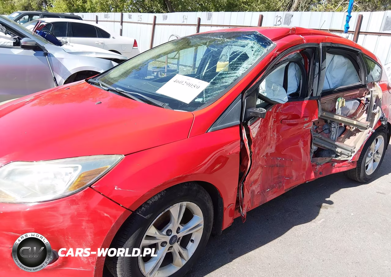 2014 Ford Focus Se VIN:1FADP3K20EL199768 - 6
