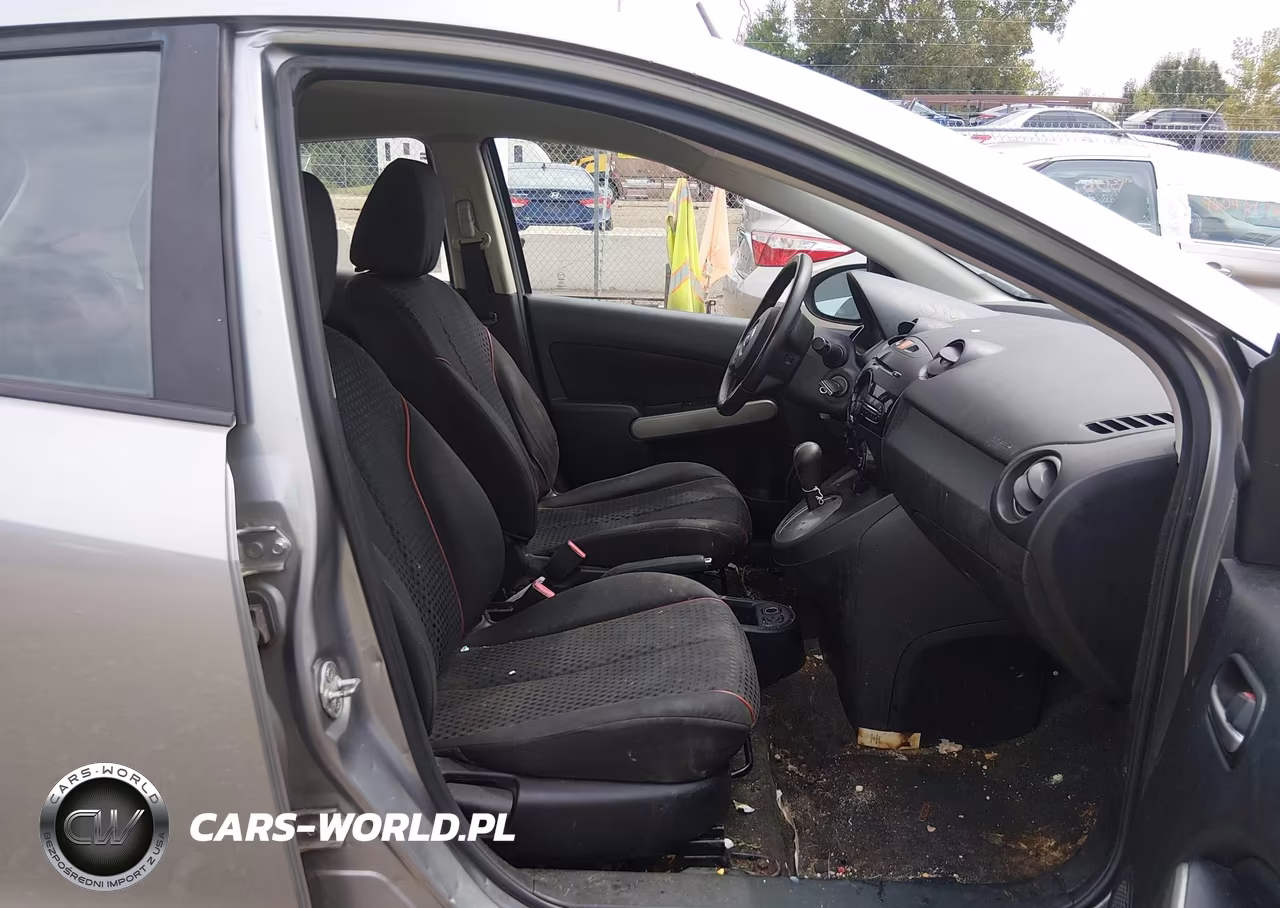 2012 Mazda Mazda2 Touring VIN:JM1DE1LY2C0142641 - 5
