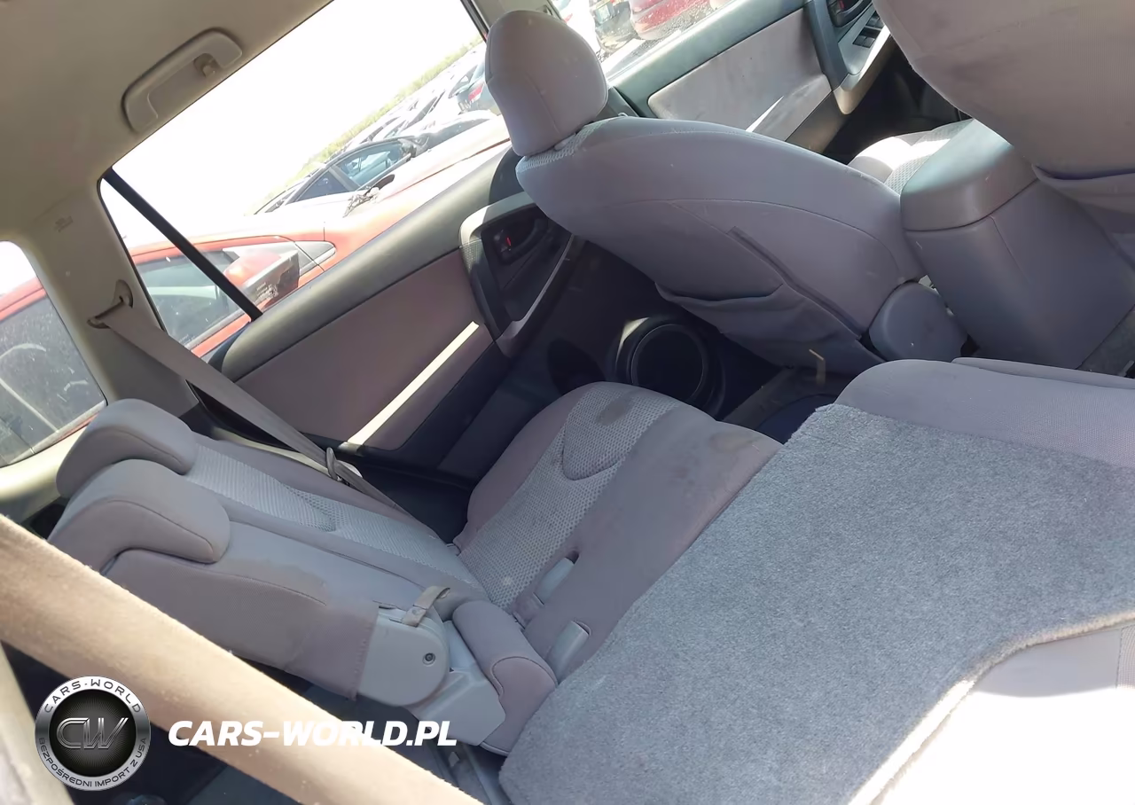 2007 Toyota Rav4 VIN:JTMZD33V575076041 - 8