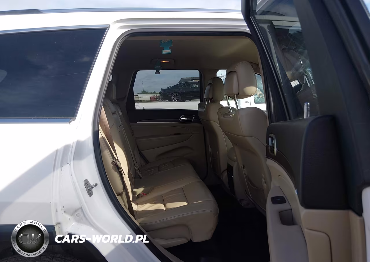 2015 Jeep Grand Cherokee Limited VIN:1C4RJFBGXFC871657 - 8