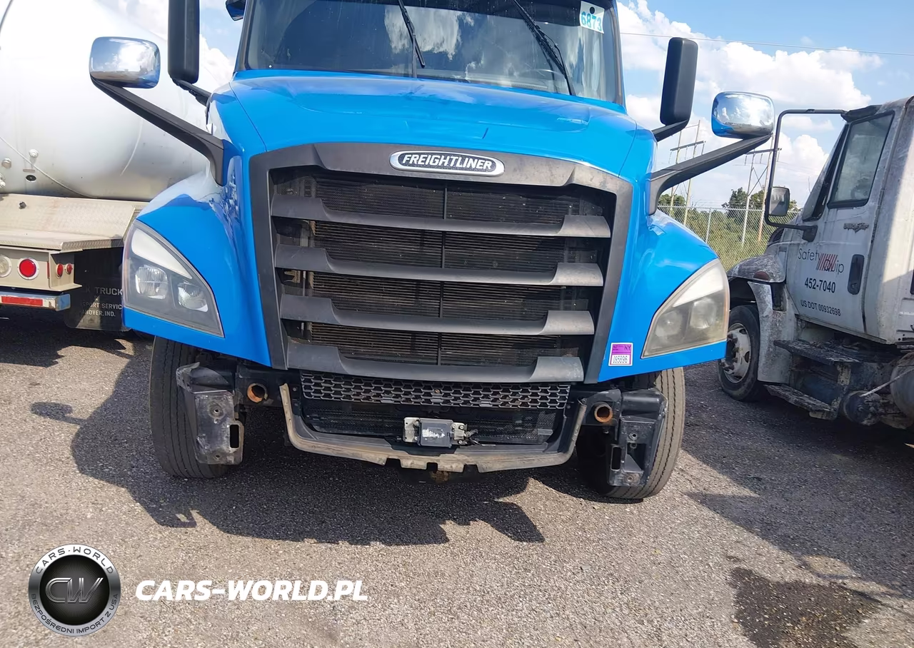 2019 Freightliner New Cascadia 126 VIN:1FUJHHDRXKLKP4384 - 11