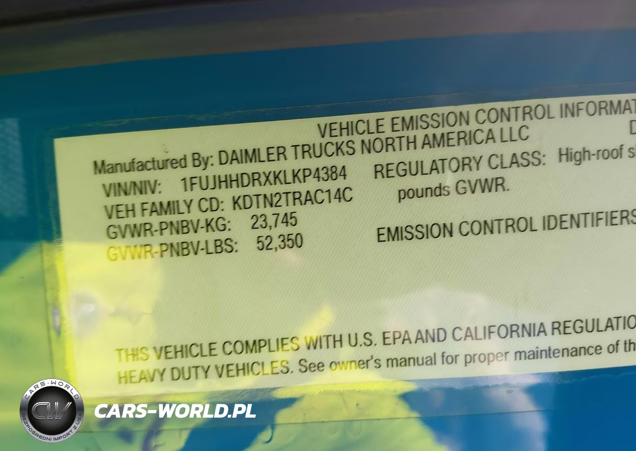 2019 Freightliner New Cascadia 126 VIN:1FUJHHDRXKLKP4384 - 8