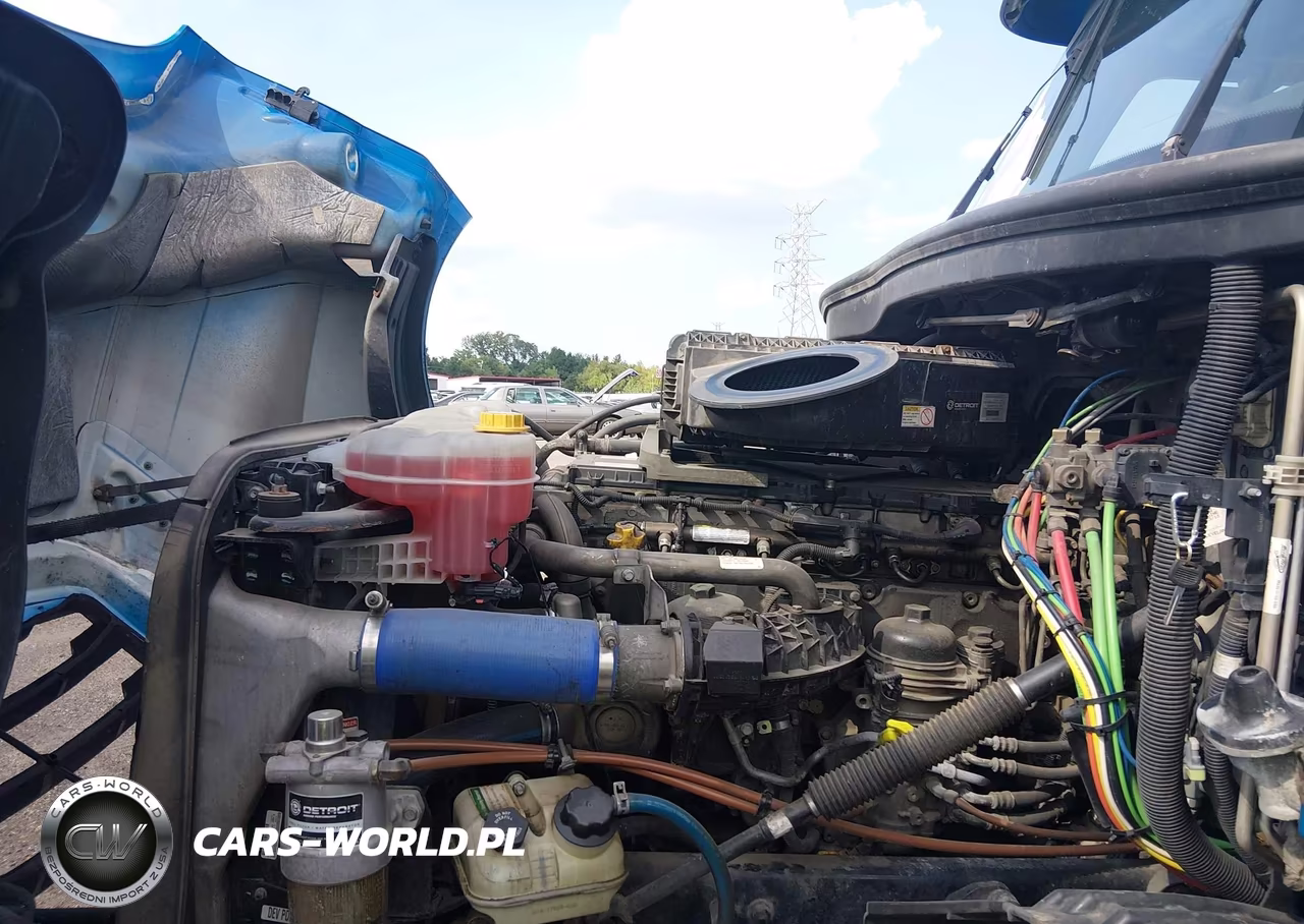 2019 Freightliner New Cascadia 126 VIN:1FUJHHDRXKLKP4384 - 9
