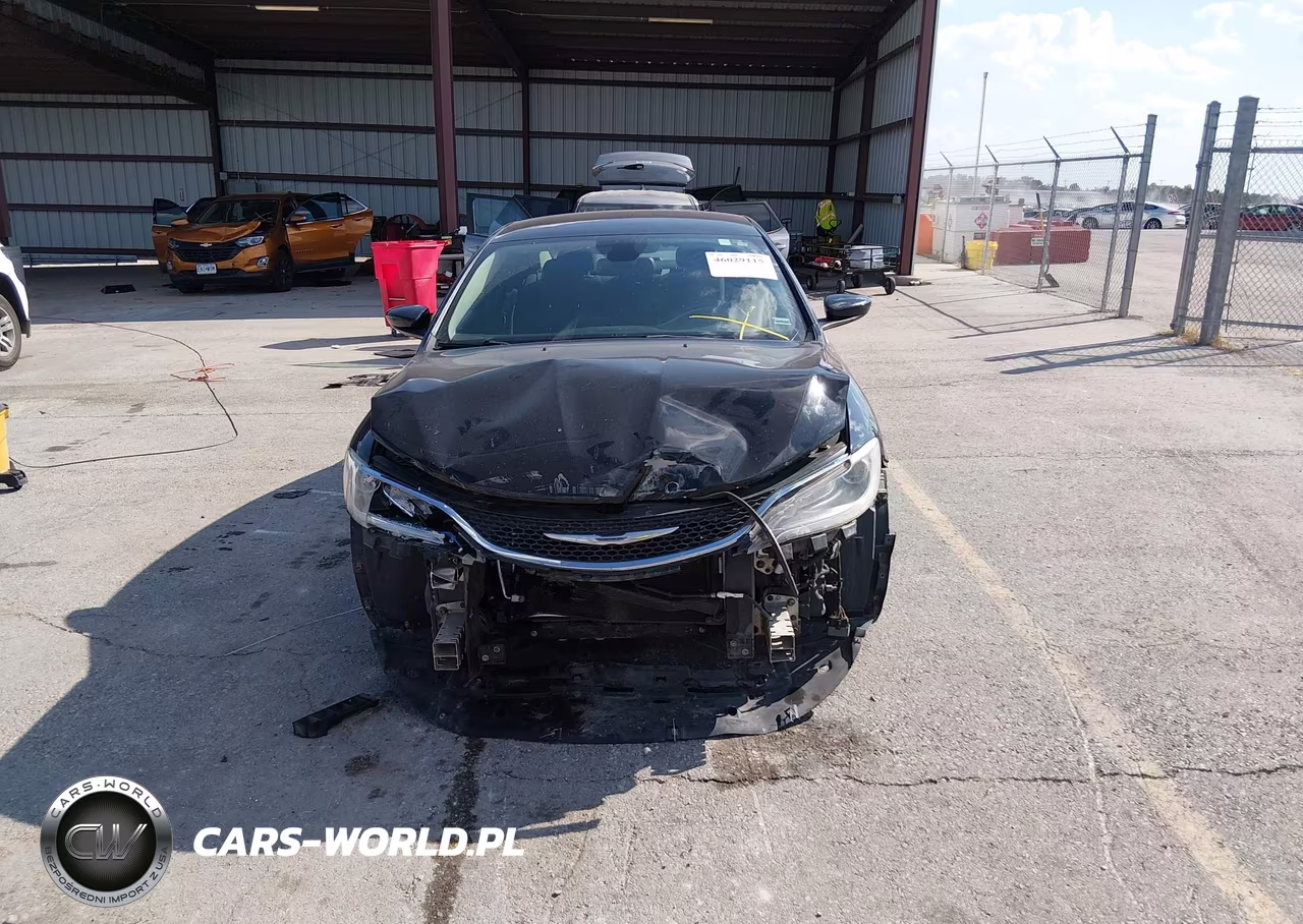 2015 Chrysler 200 Limited VIN:1C3CCCAB2FN640703 - 13