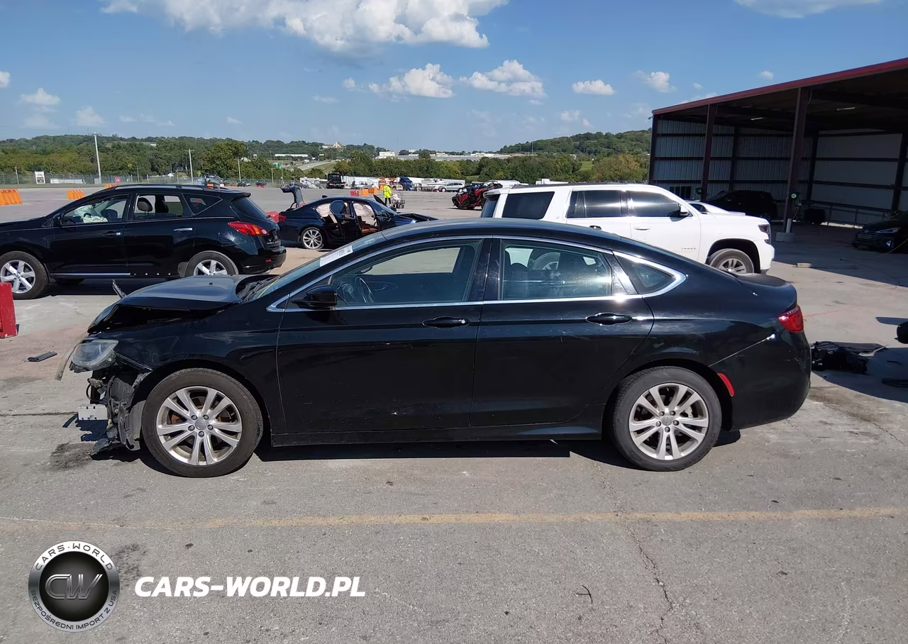 2015 Chrysler 200 Limited VIN:1C3CCCAB2FN640703 - 15