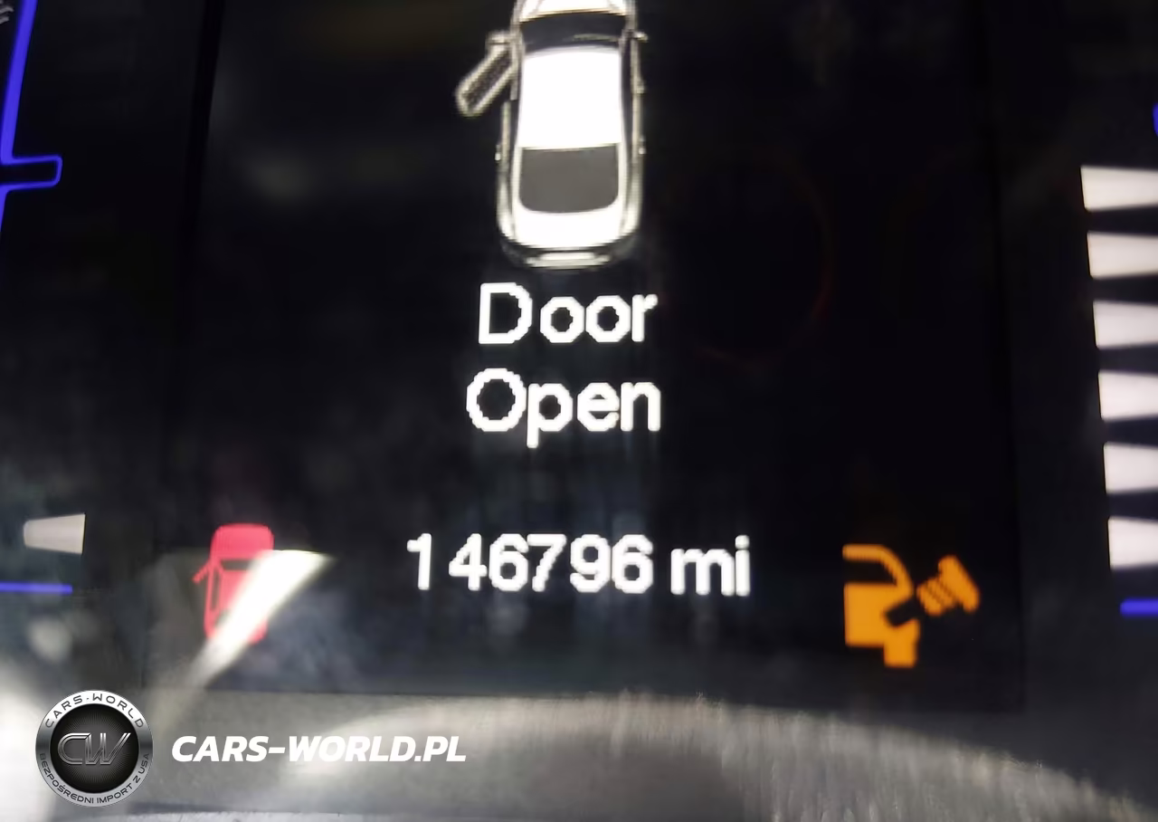 2015 Chrysler 200 Limited VIN:1C3CCCAB2FN640703 - 16