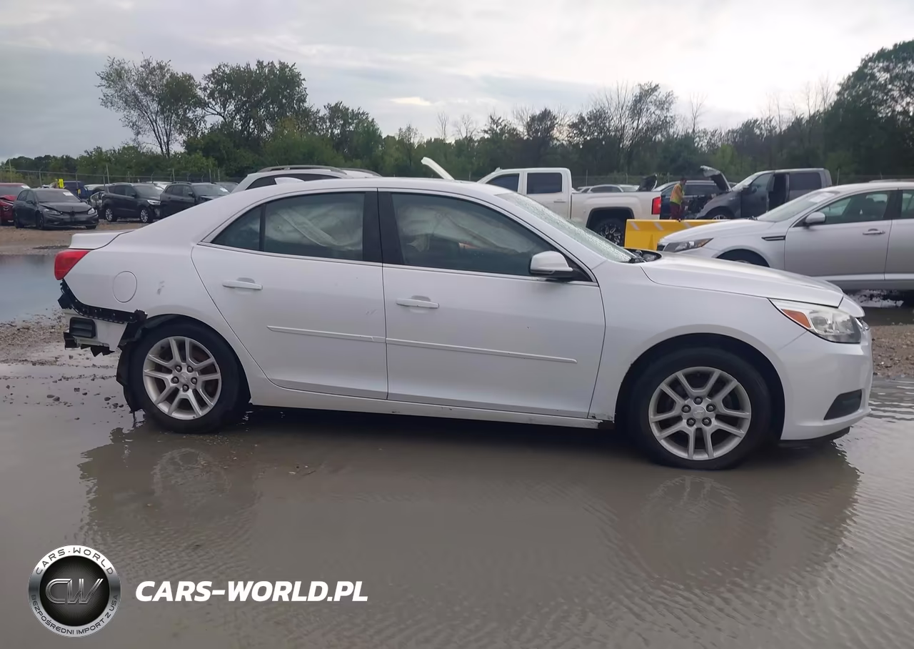2015 Chevrolet Malibu 1Lt VIN:1G11C5SL6FF204655 - 14