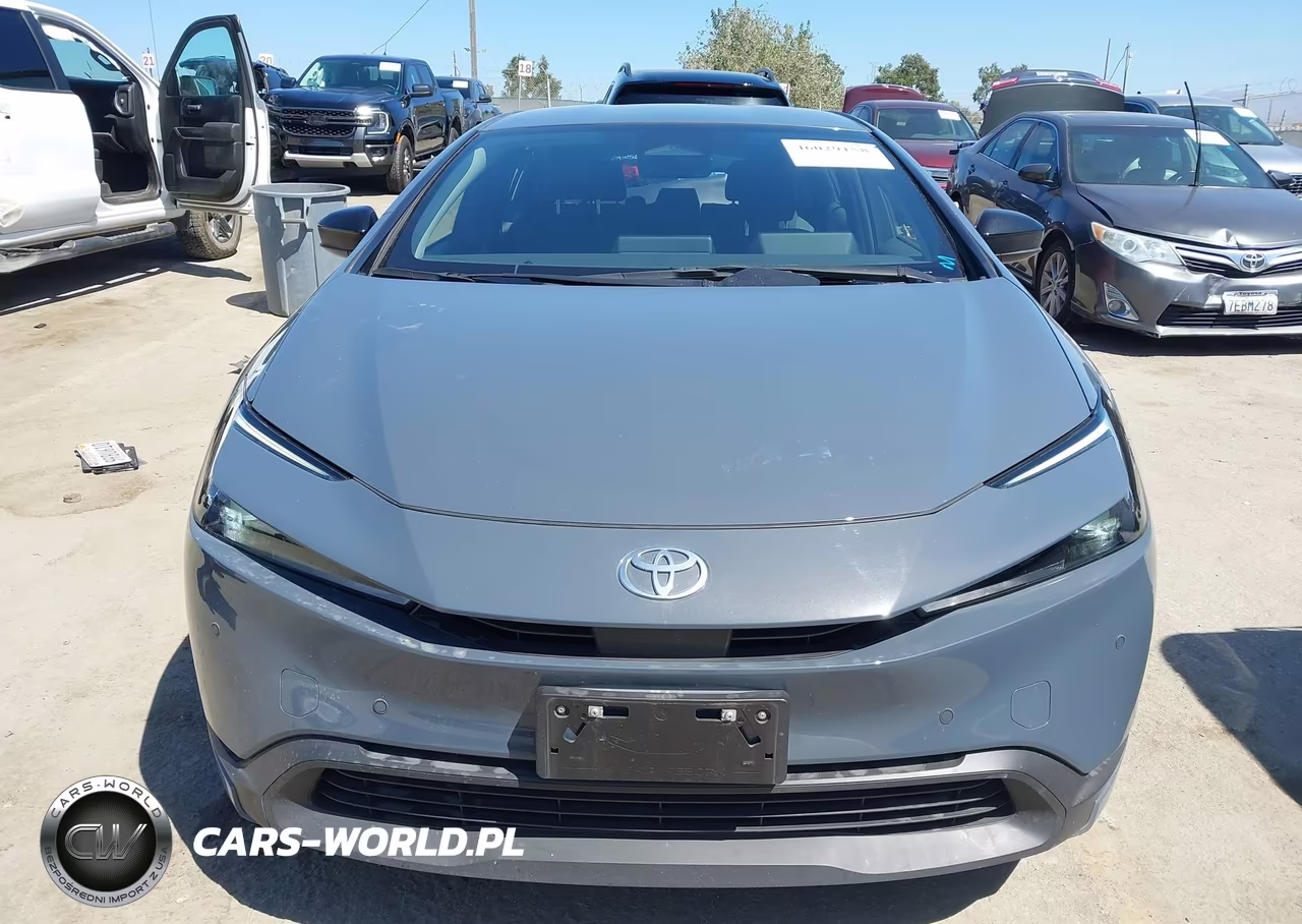 2024 Toyota Prius Le VIN:JTDACAAU2R3041583 - 12