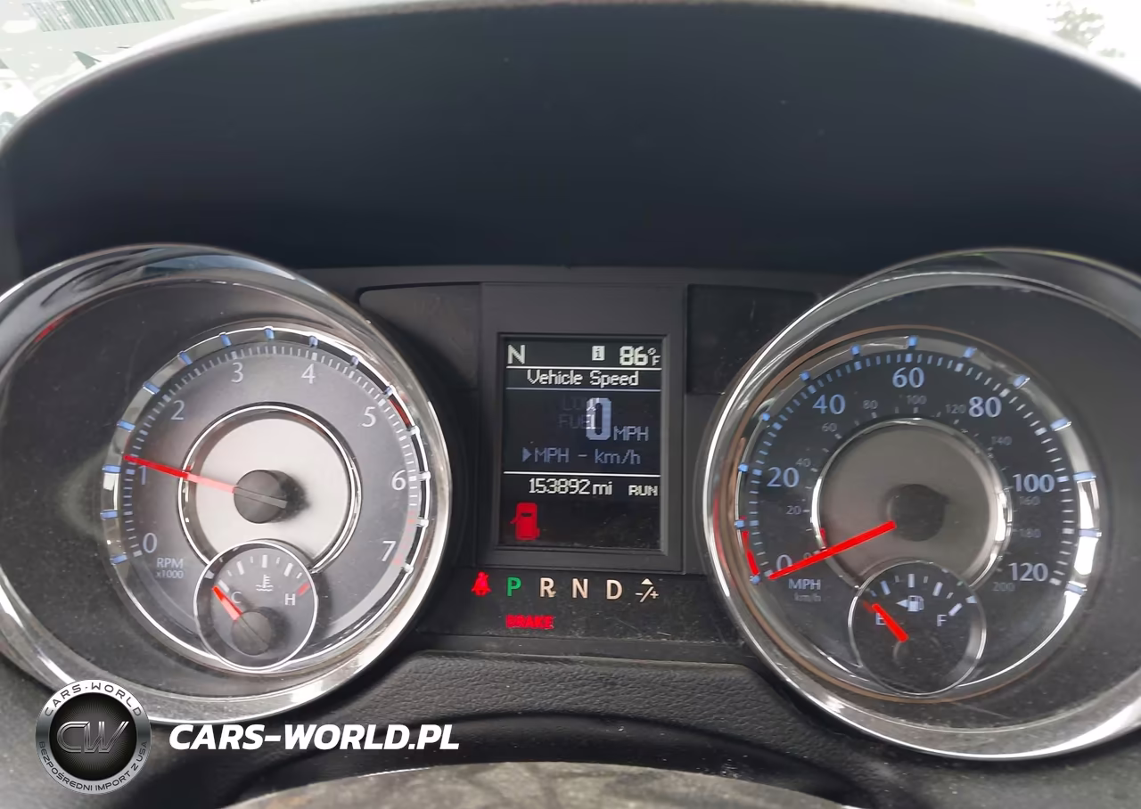 2015 Chrysler Town & Country Touring VIN:2C4RC1BG5FR534656 - 7