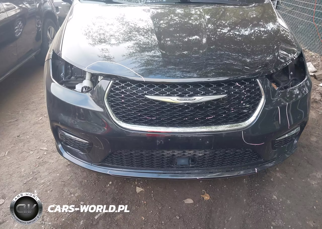 2024 Chrysler Pacifica Touring L VIN:2C4RC1BG2RR149463 - 6