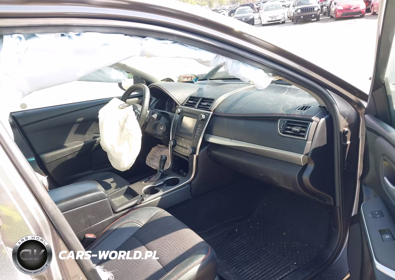 2017 Toyota Camry Se VIN:4T1BF1FK5HU321179 - 5