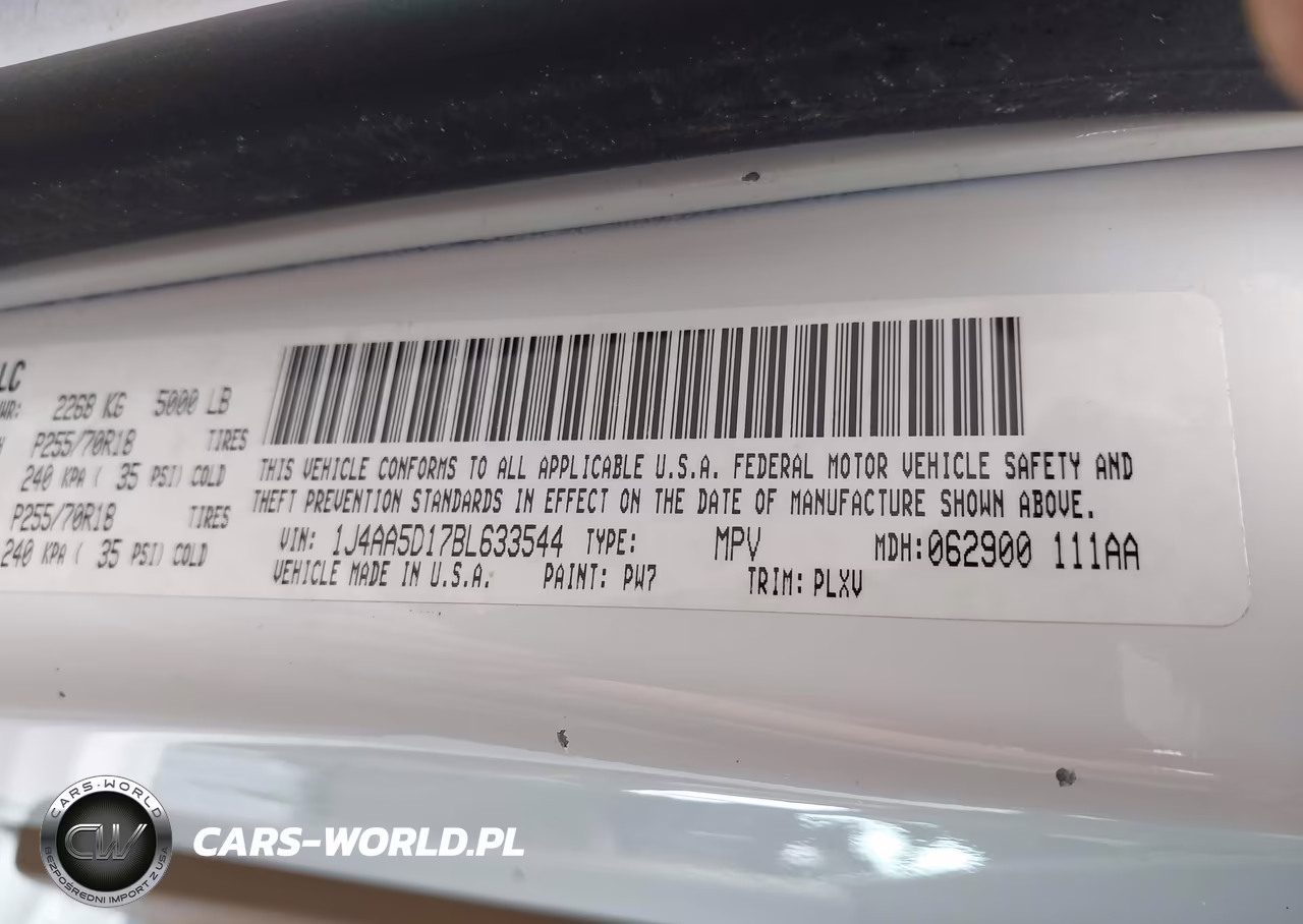 2011 Jeep Wrangler Sahara VIN:1J4AA5D17BL633544 - 9