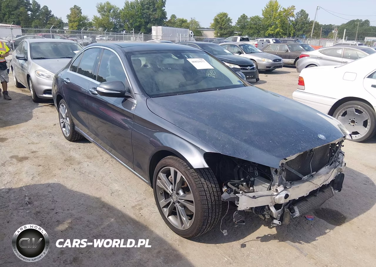 2015 Mercedes-Benz C 300 4Matic