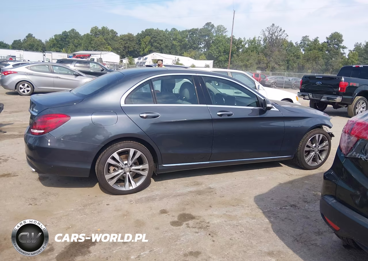 2015 Mercedes-Benz C 300 4Matic VIN:55SWF4KB2FU087200 - 14