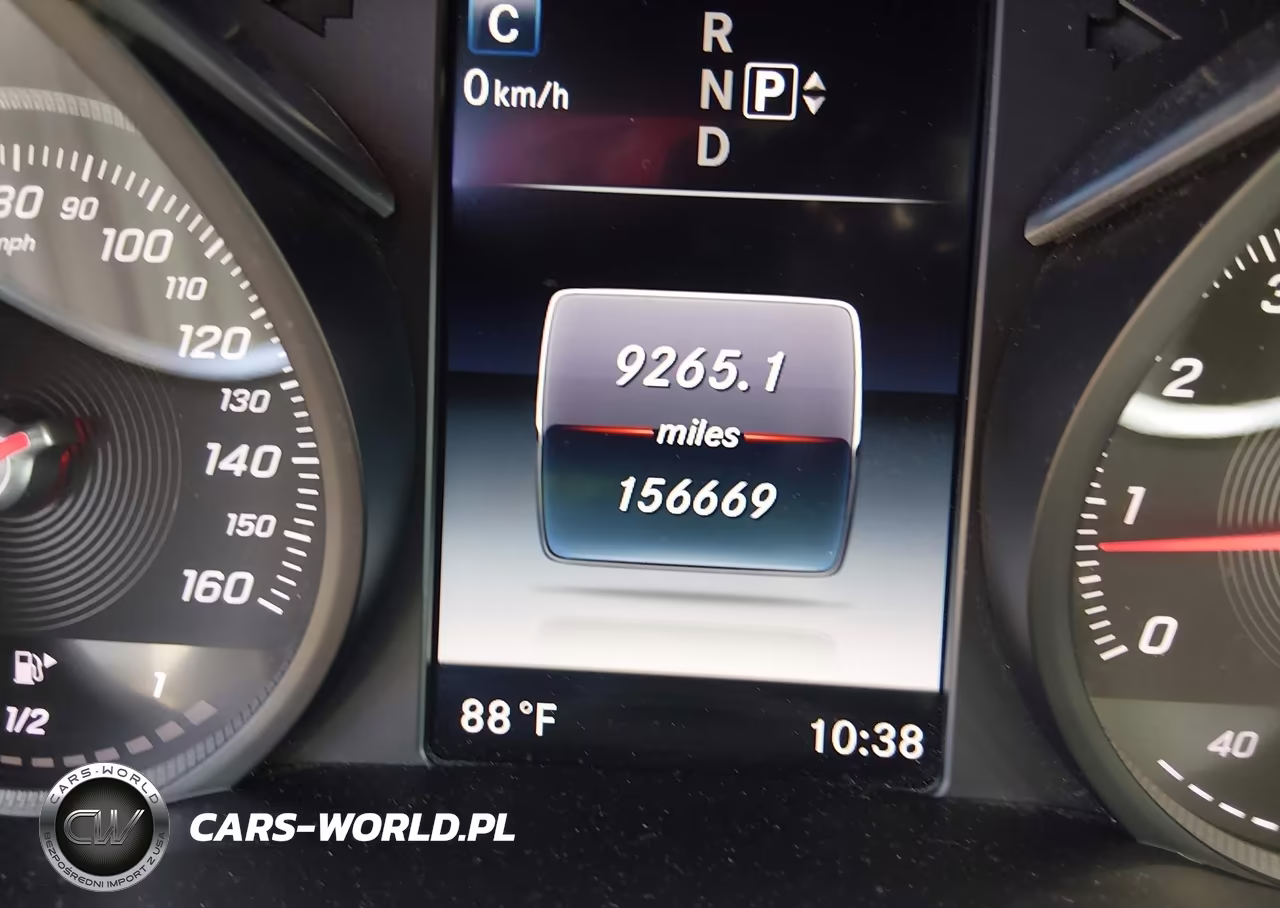 2015 Mercedes-Benz C 300 4Matic VIN:55SWF4KB2FU087200 - 16