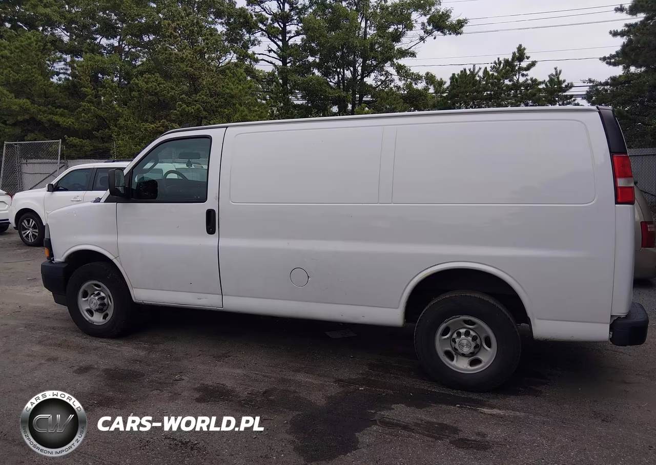 2018 Chevrolet Express 2500 Work Van VIN:1GCWGAFP4J1302855 - 14