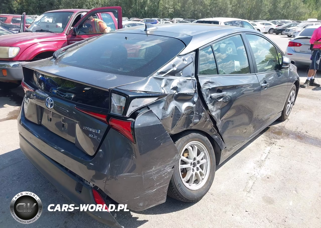 2019 Toyota Prius Xle VIN:JTDL9RFU0K3004617 - 4