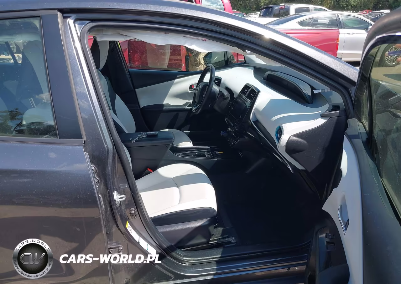 2019 Toyota Prius Xle VIN:JTDL9RFU0K3004617 - 5