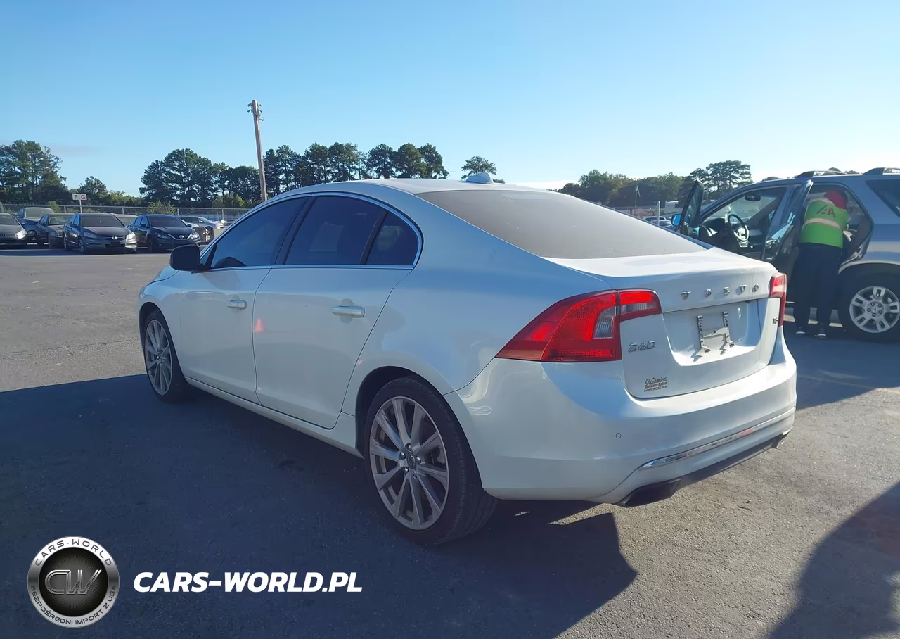 2016 Volvo S60 Inscription T5 Drive-E Platinum VIN:LYV402FM5GB103144 - 3
