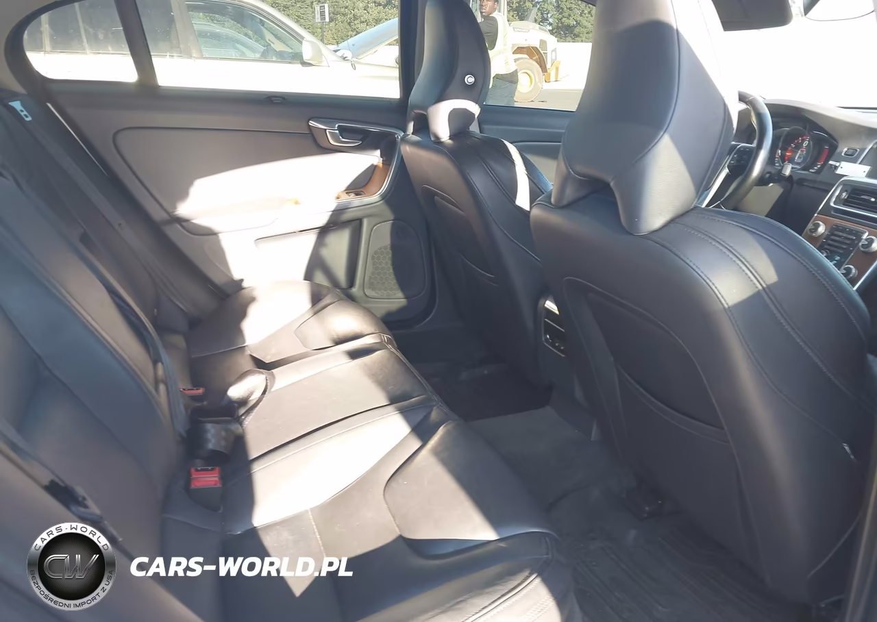 2016 Volvo S60 Inscription T5 Drive-E Platinum VIN:LYV402FM5GB103144 - 8
