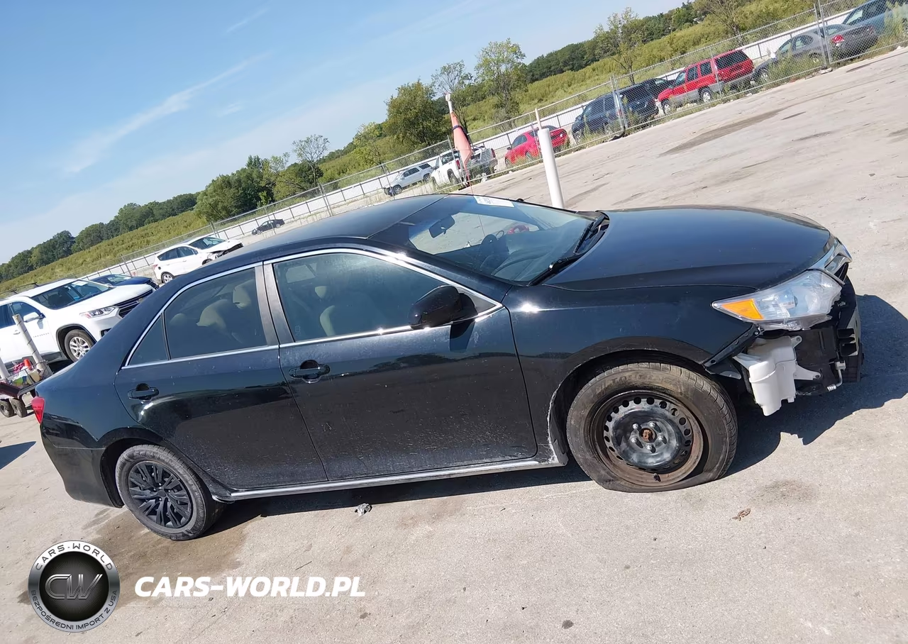 2012 Toyota Camry Le VIN:4T4BF1FK8CR215937 - 14
