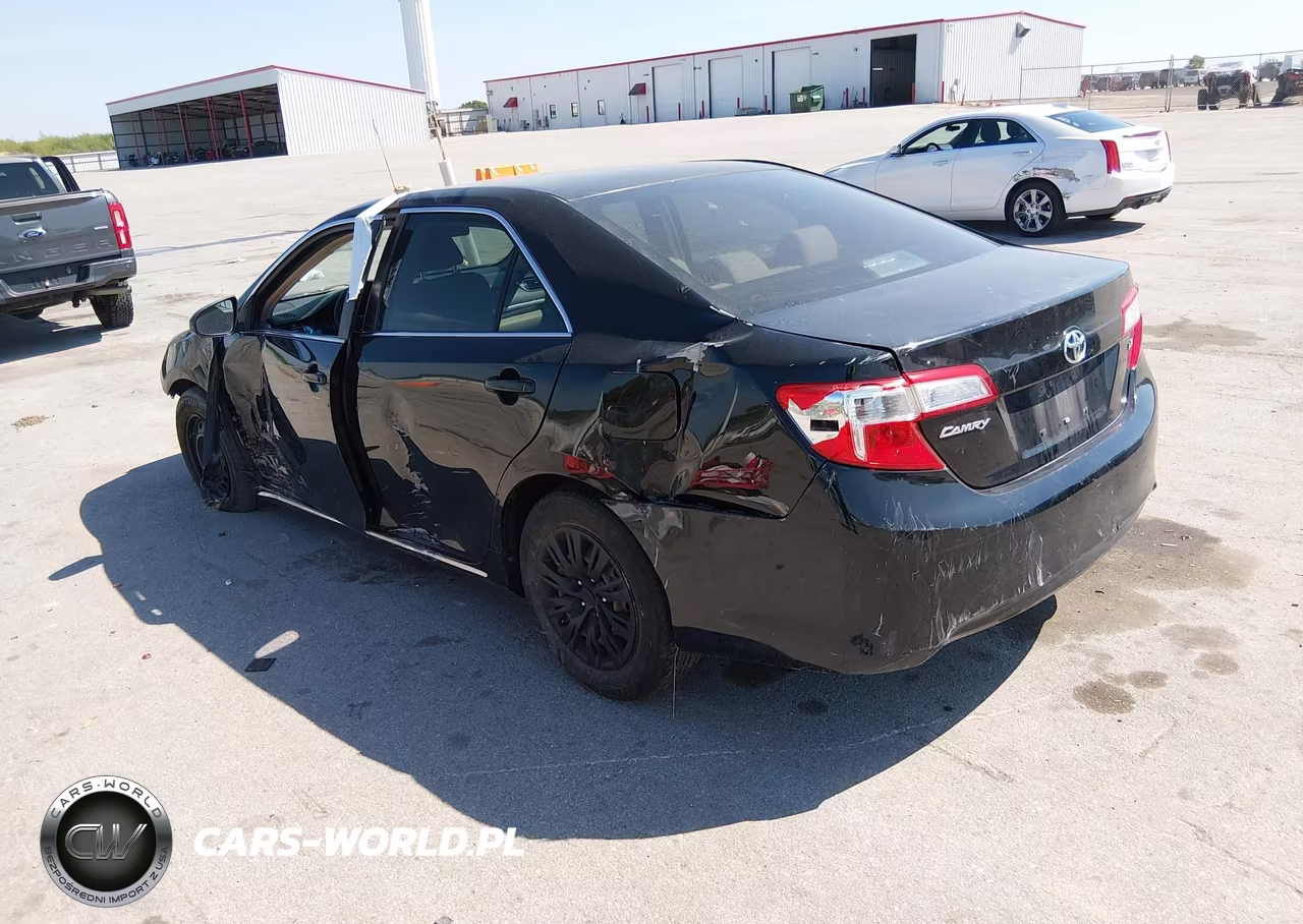 2012 Toyota Camry Le VIN:4T4BF1FK8CR215937 - 3