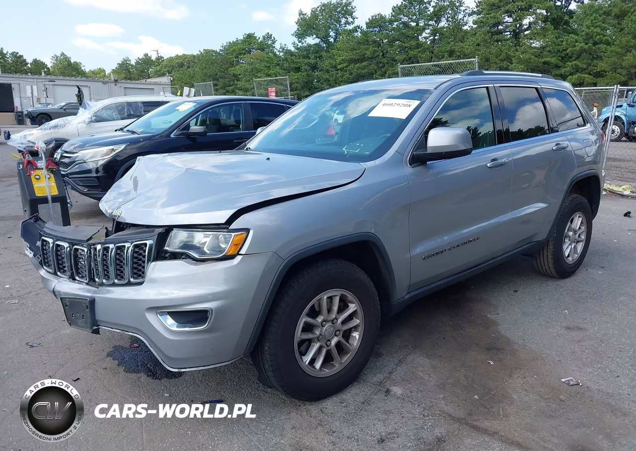 2019 Jeep Grand Cherokee Laredo E 4X4 VIN:1C4RJFAG1KC826439 - 2