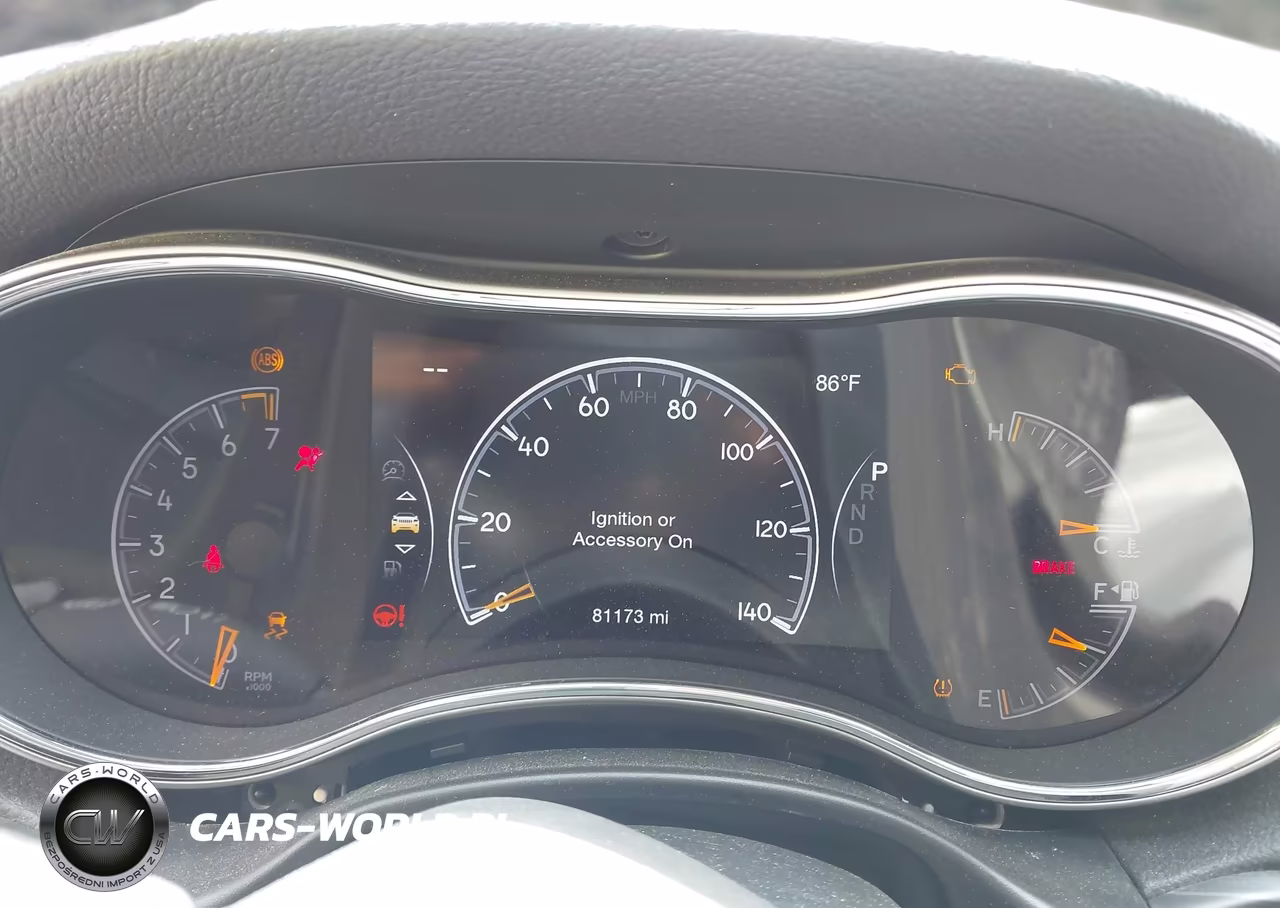 2019 Jeep Grand Cherokee Laredo E 4X4 VIN:1C4RJFAG1KC826439 - 7