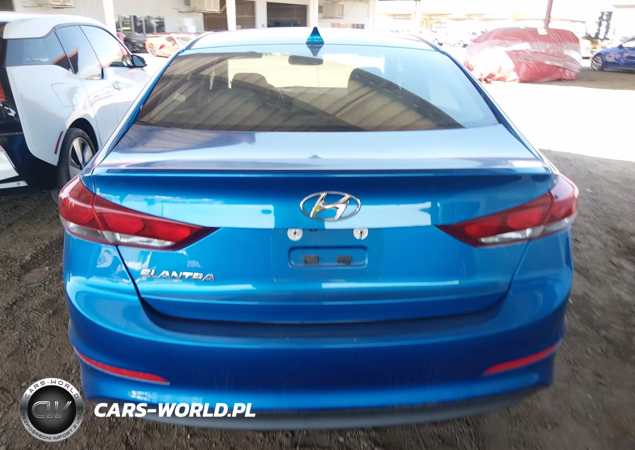 2018 Hyundai Elantra Value Edition VIN:5NPD84LF9JH398427 - 20