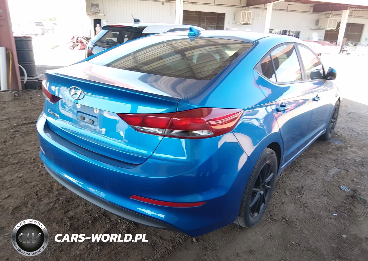 2018 Hyundai Elantra Value Edition VIN:5NPD84LF9JH398427 - 21