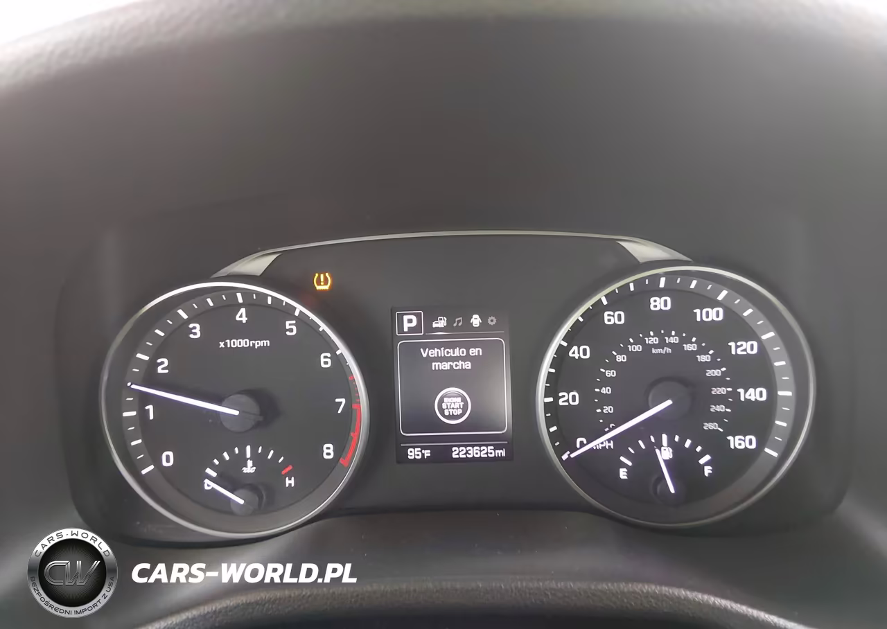 2018 Hyundai Elantra Value Edition VIN:5NPD84LF9JH398427 - 7
