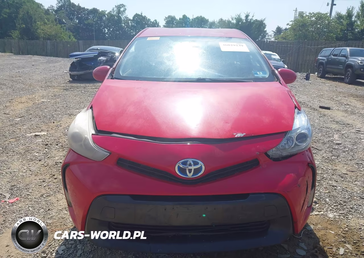 2015 Toyota Prius V Three VIN:JTDZN3EU2FJ024650 - 12
