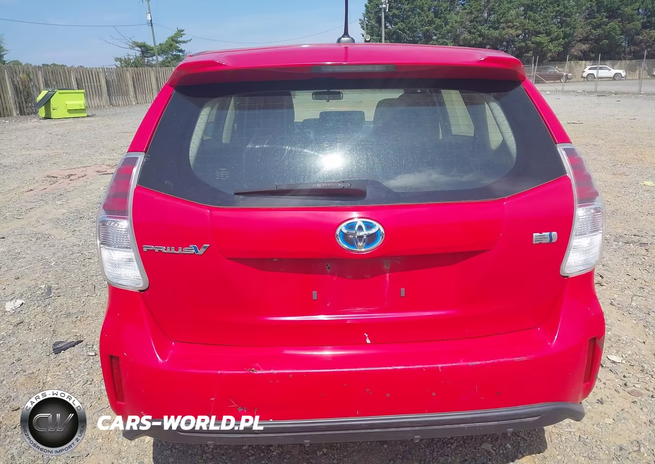 2015 Toyota Prius V Three VIN:JTDZN3EU2FJ024650 - 16