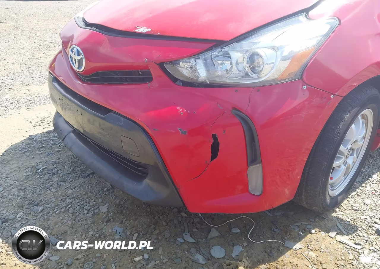 2015 Toyota Prius V Three VIN:JTDZN3EU2FJ024650 - 6