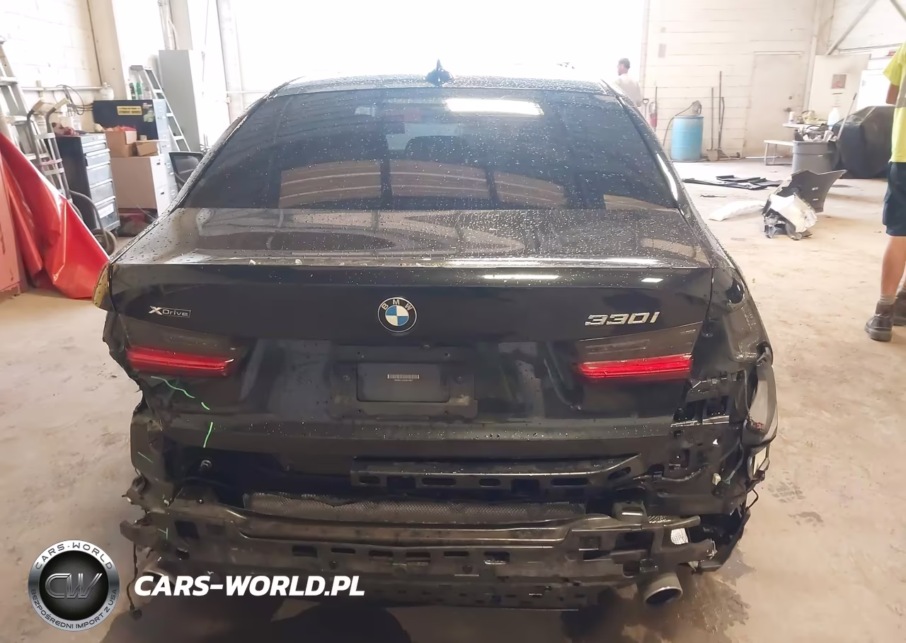 2020 BMW 330I xDrive VIN:3MW5R7J05L8B10861 - 16