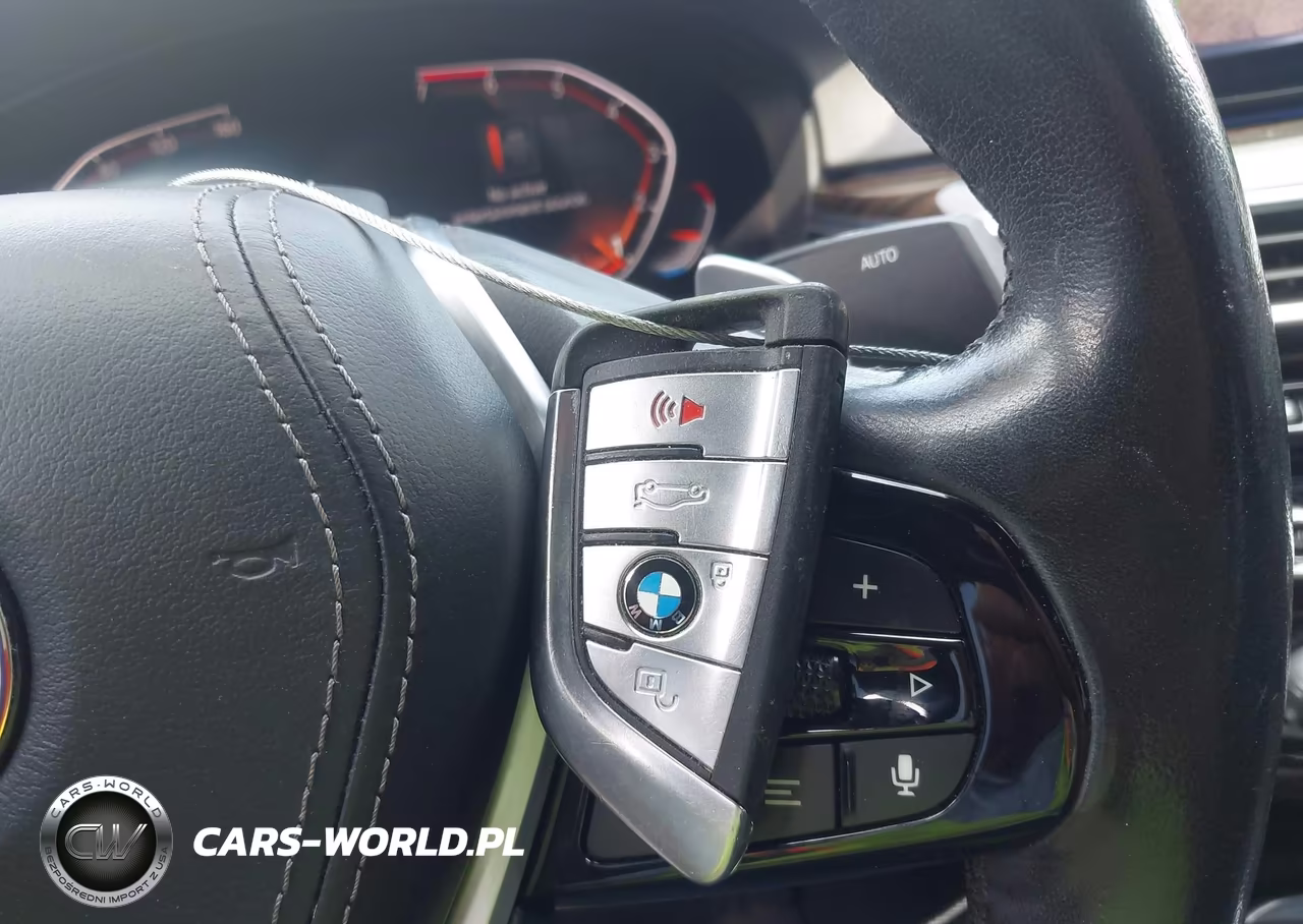 2020 BMW 530I xDrive VIN:WBAJR7C0XLCD12103 - 11