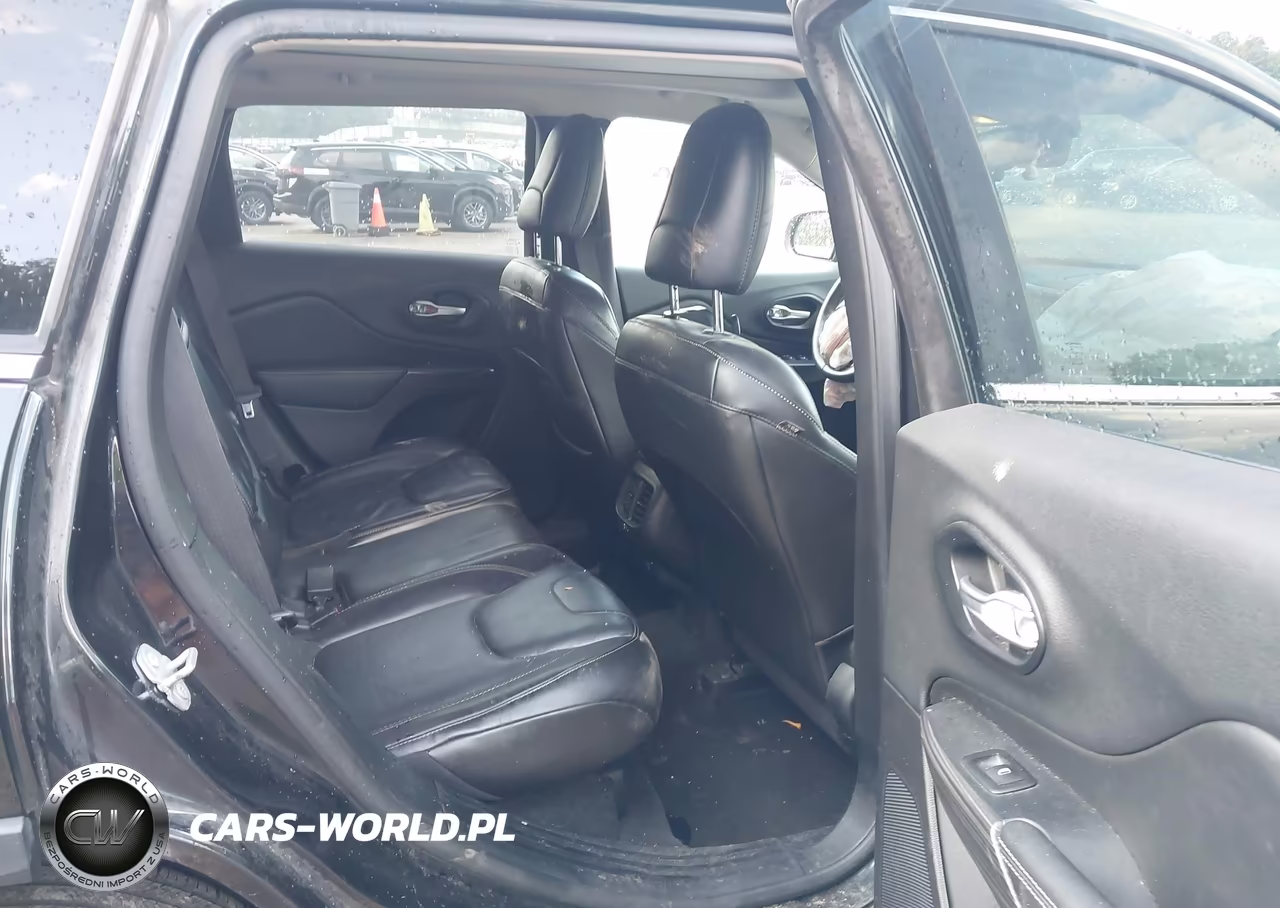 2015 Jeep Cherokee Limited VIN:1C4PJMDB7FW641649 - 8