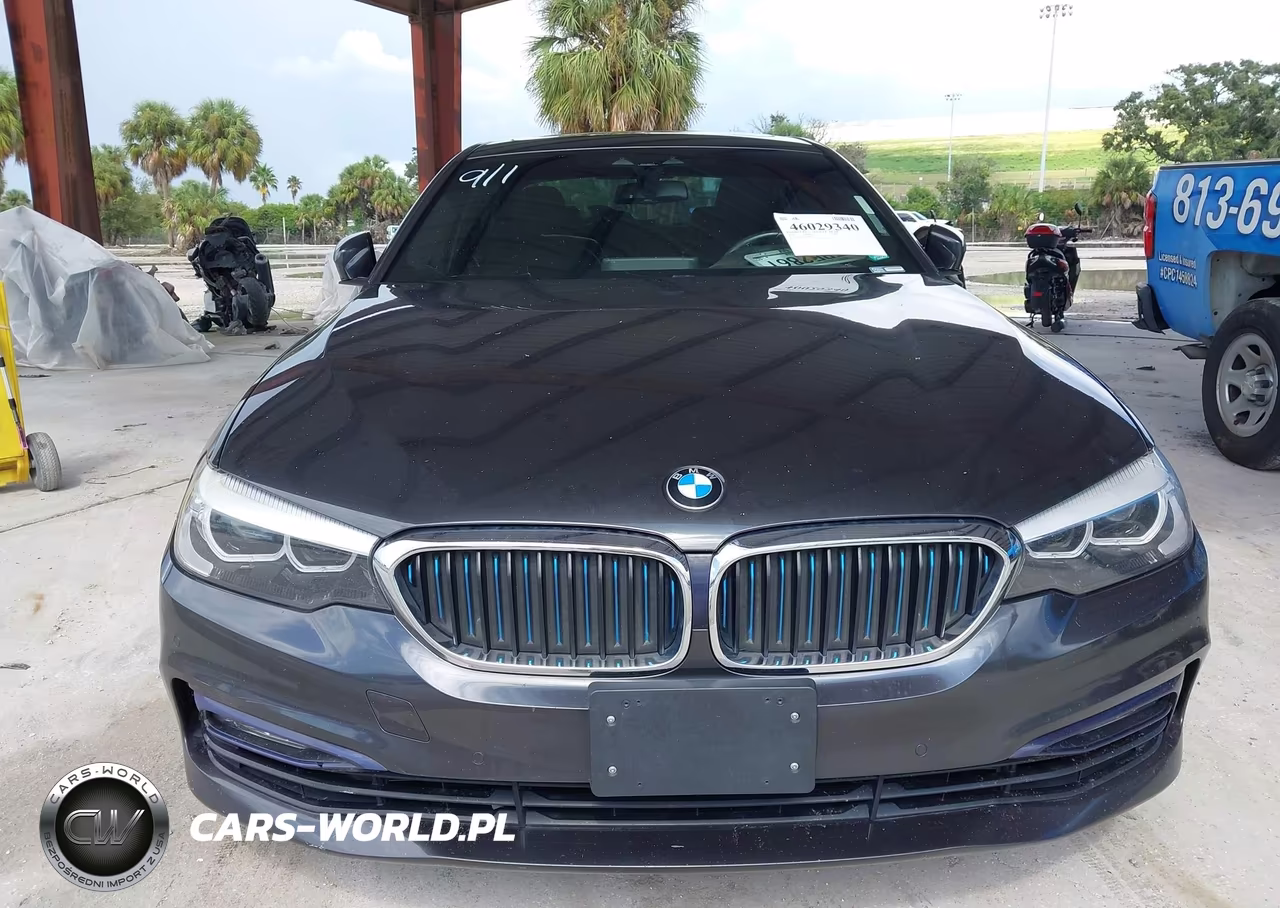 2018 BMW 530E xDrive Iperformance VIN:WBAJB1C52JB085017 - 6