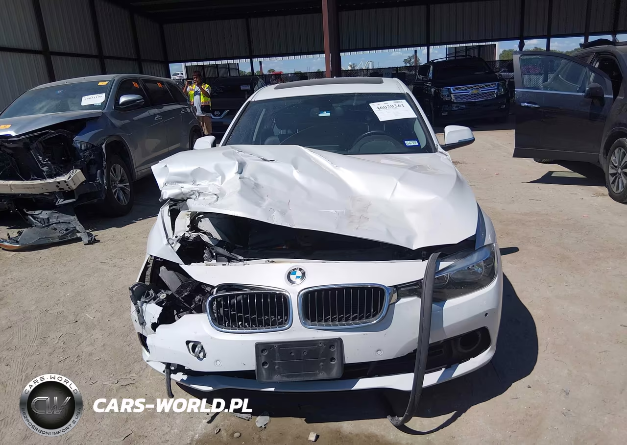 2017 BMW 320I xDrive VIN:WBA8E5G34HNU43149 - 12