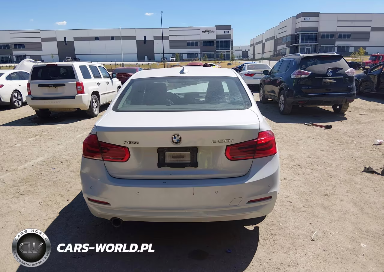 2017 BMW 320I xDrive VIN:WBA8E5G34HNU43149 - 16