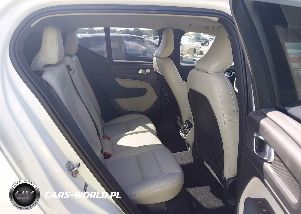 2021 Volvo Xc40 T5 Momentum VIN:YV4162UK9M2493968 - 8