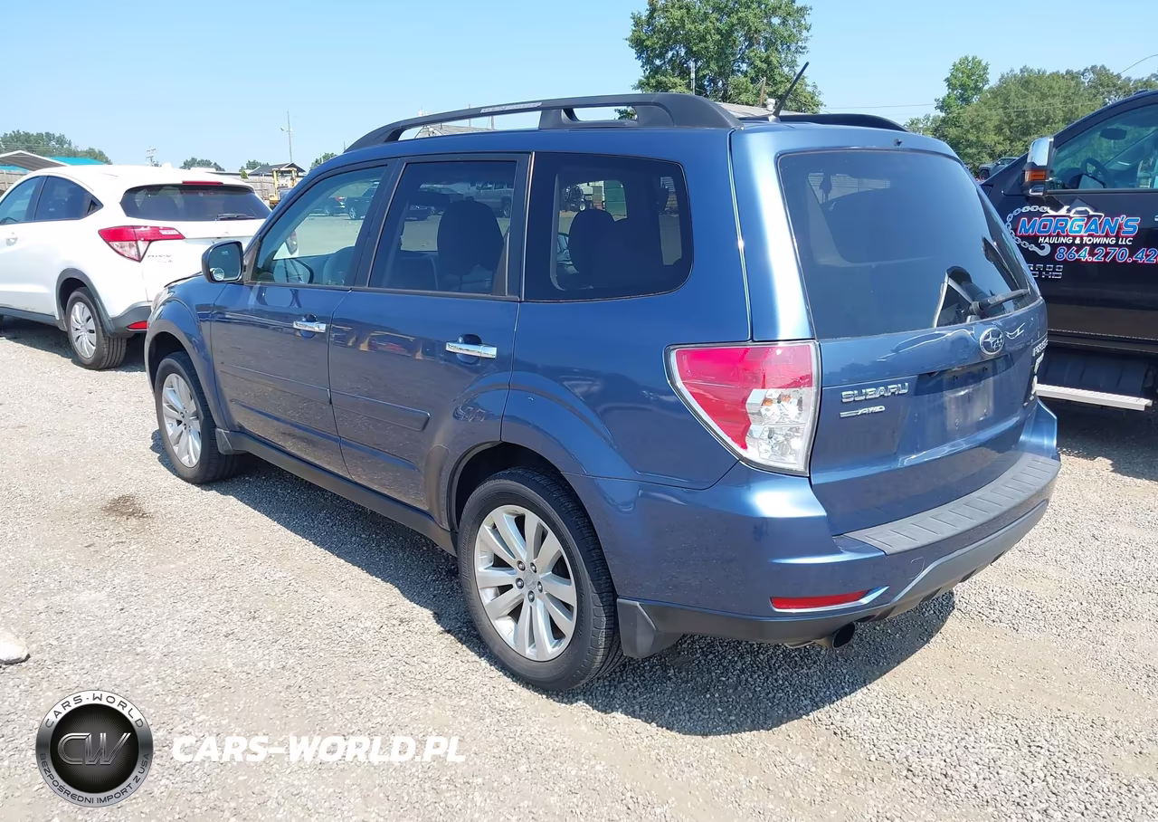 2013 Subaru Forester 2.5X Limited VIN:JF2SHAEC5DH404320 - 3