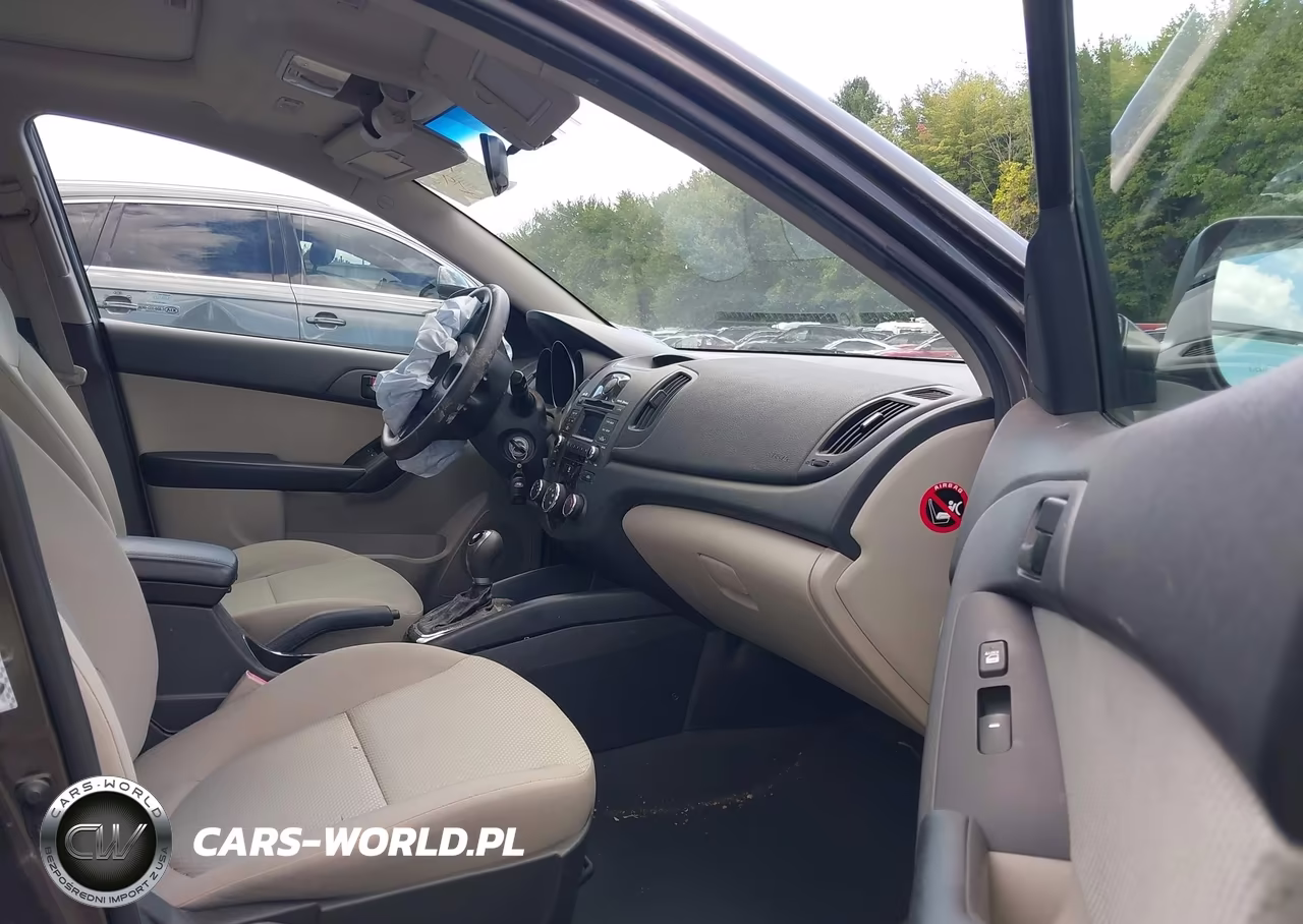 2011 Kia Forte Ex VIN:KNAFU5A25B5348200 - 5
