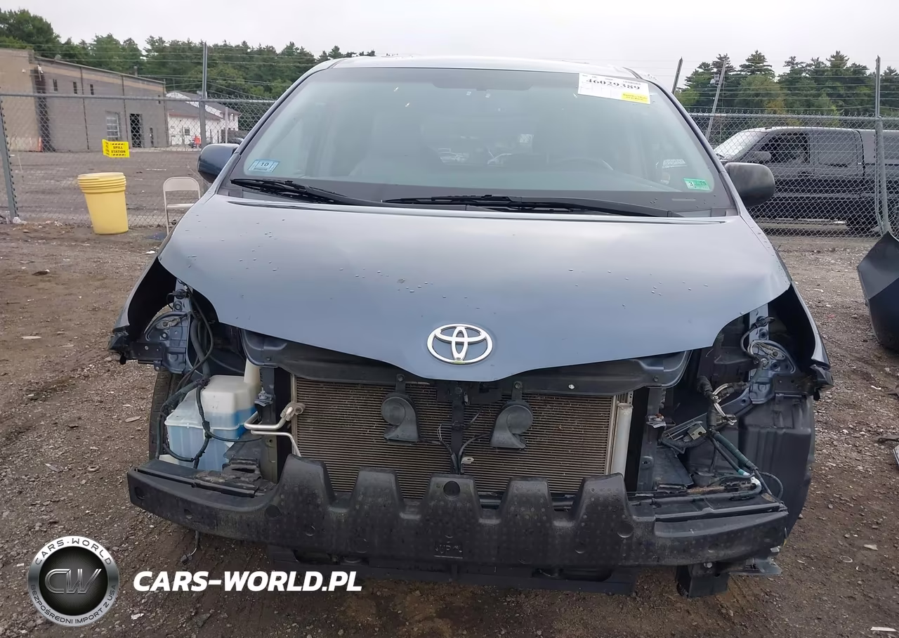 2015 Toyota Sienna Xle 8 Passenger VIN:5TDYK3DC3FS683417 - 12