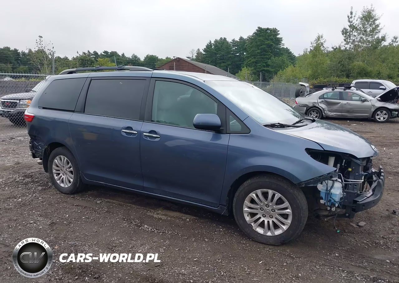 2015 Toyota Sienna Xle 8 Passenger VIN:5TDYK3DC3FS683417 - 13