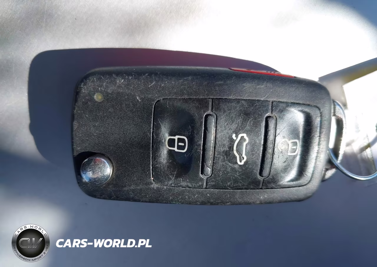2018 Volkswagen Tiguan Limited 2.0T VIN:WVGAV7AX1JK003470 - 11