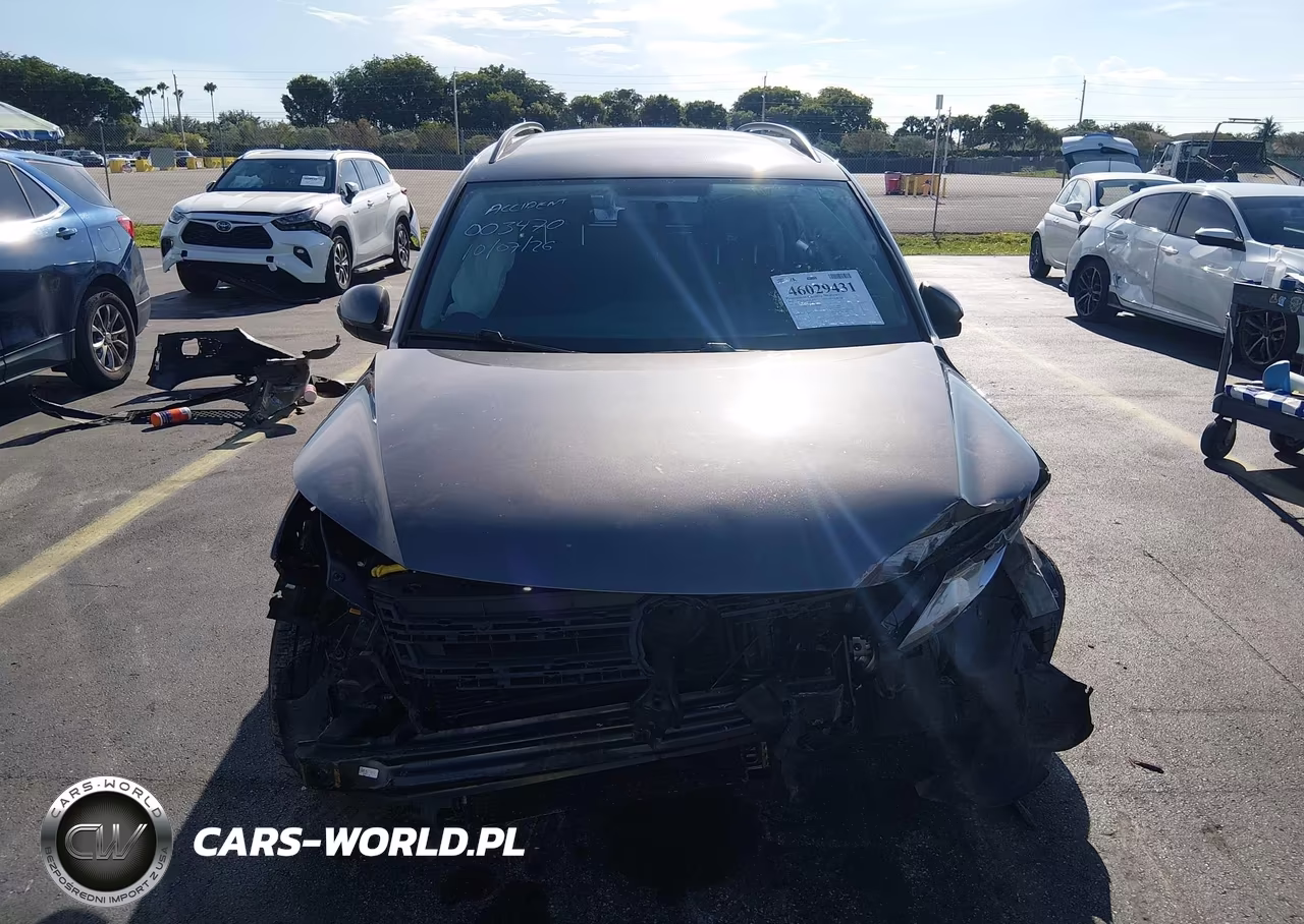 2018 Volkswagen Tiguan Limited 2.0T VIN:WVGAV7AX1JK003470 - 12