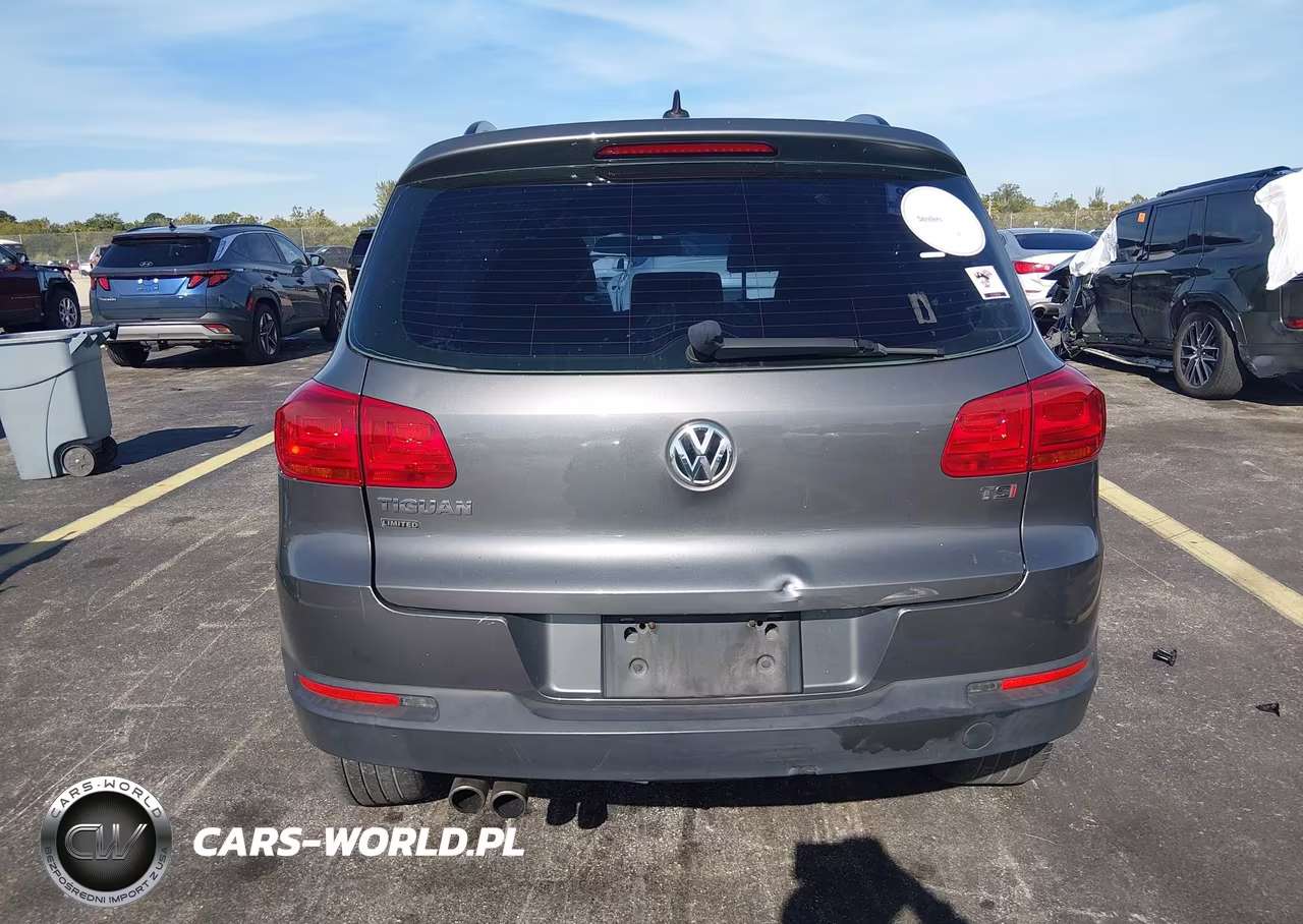 2018 Volkswagen Tiguan Limited 2.0T VIN:WVGAV7AX1JK003470 - 16