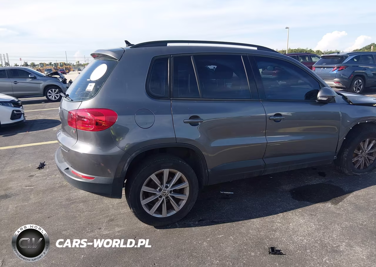2018 Volkswagen Tiguan Limited 2.0T VIN:WVGAV7AX1JK003470 - 4