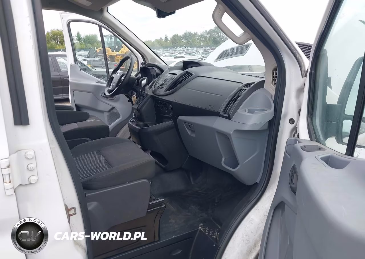 2019 Ford Transit-250 VIN:1FTYR1ZM2KKB59551 - 5